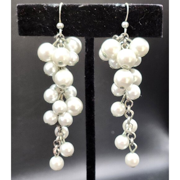 Pearl Cluster Dangle Earrings – Silver-Tone Statement Elegance - Picture 1 of 4